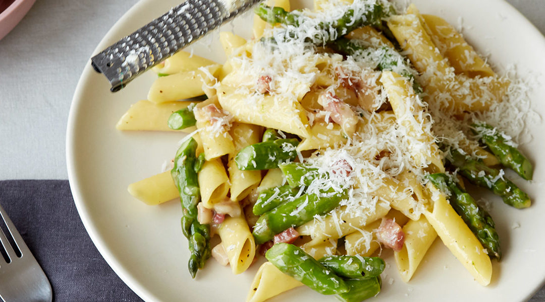 Monograno Felicetti “Matt” Penne Lisce Carbonara with Asparagus Recipe